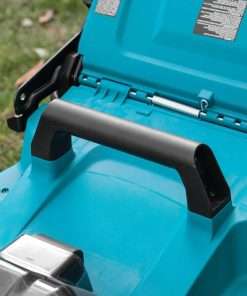 Makita XML10CT1 36V (18V X2) LXT® 21 Lawn Mower Kit with 4 Batteries (5.0Ah) - 9