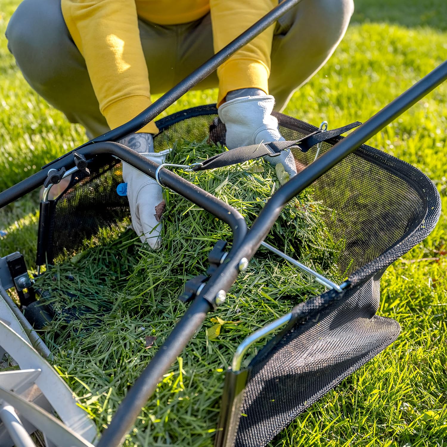 American Lawn Mower Company GC91820 18-Inch-20-Inch Reel Lawn Mower Grass Catcher, Black - 11